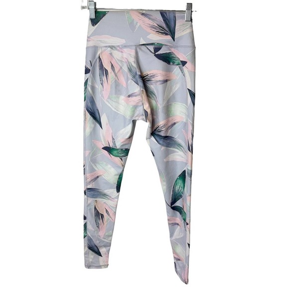 Fabletics Define PowerHold High-Waisted Leggings Womens Floral Stretch Small - Picture 6 of 7